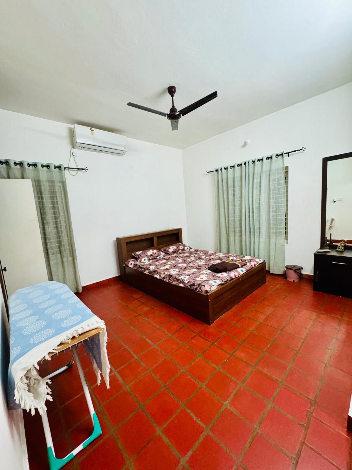 Harmony Nest, Akkulam Thiruvananthapuram Exterior foto